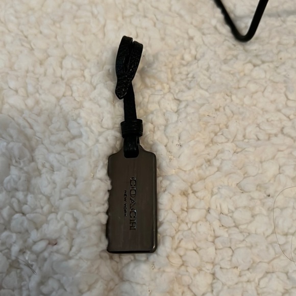 Coach hang tag with leather strap EUC - Picture 3 of 3